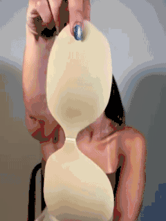 Demostración animada del PushUp Invisible Bra