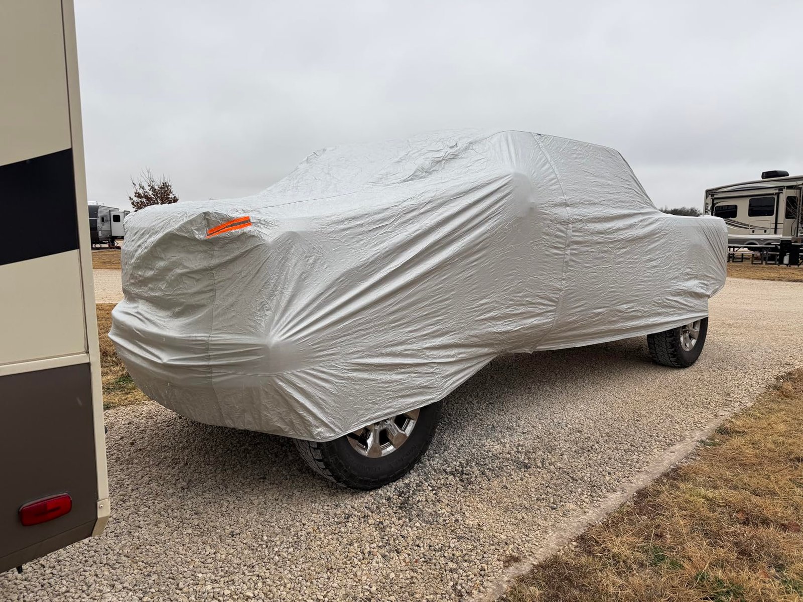 AutoShield Pro instalado num carro — capa