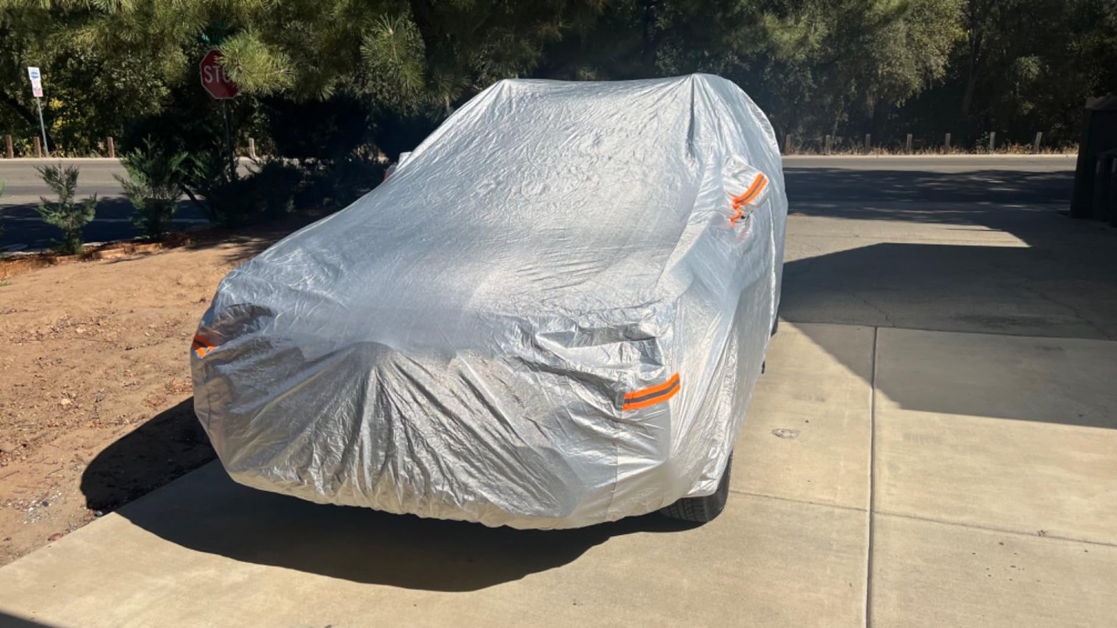 AutoShield Pro instalado num carro — capa